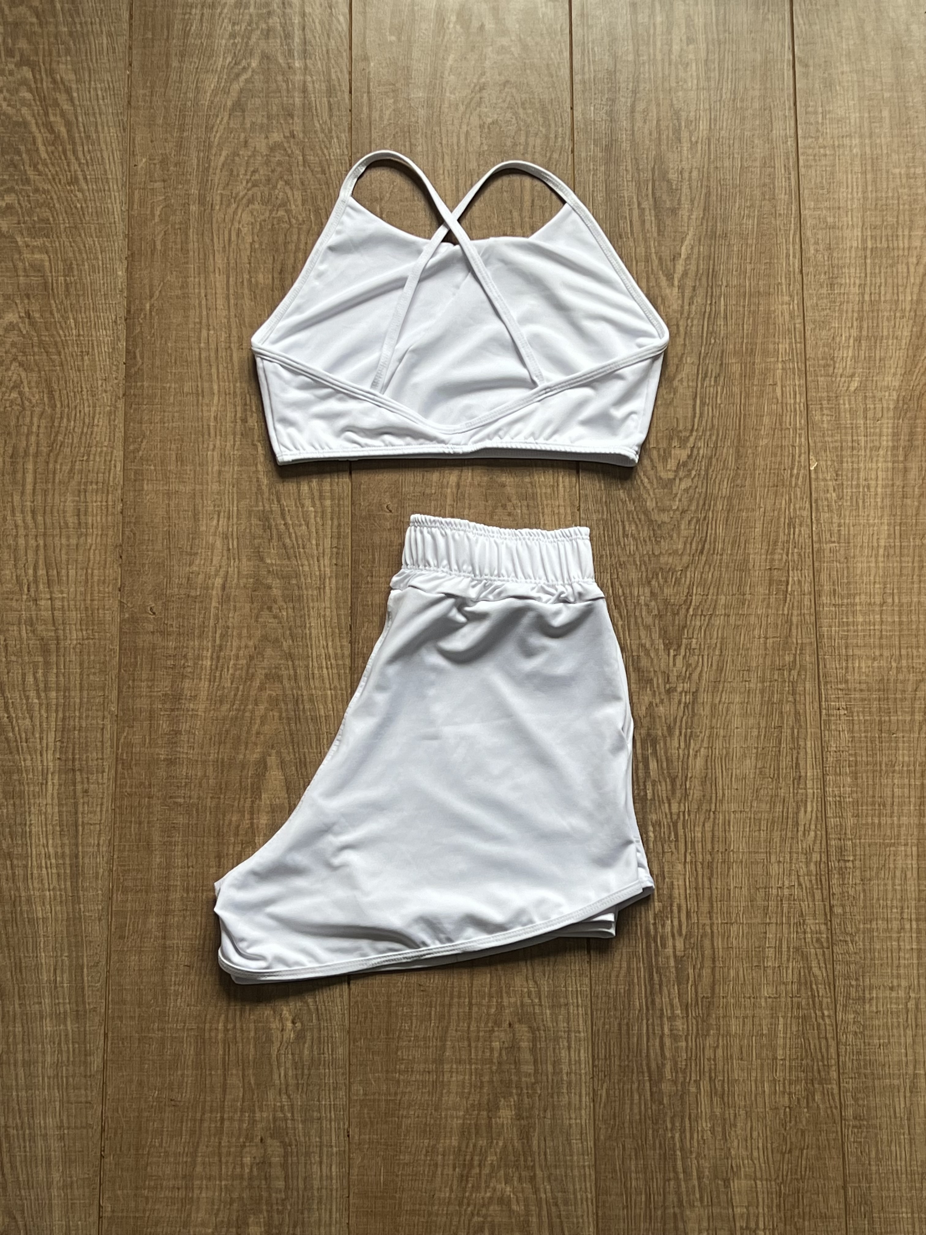 VINGE GO GIRLS CONJUNTO SHORT + TOP - BRANCA