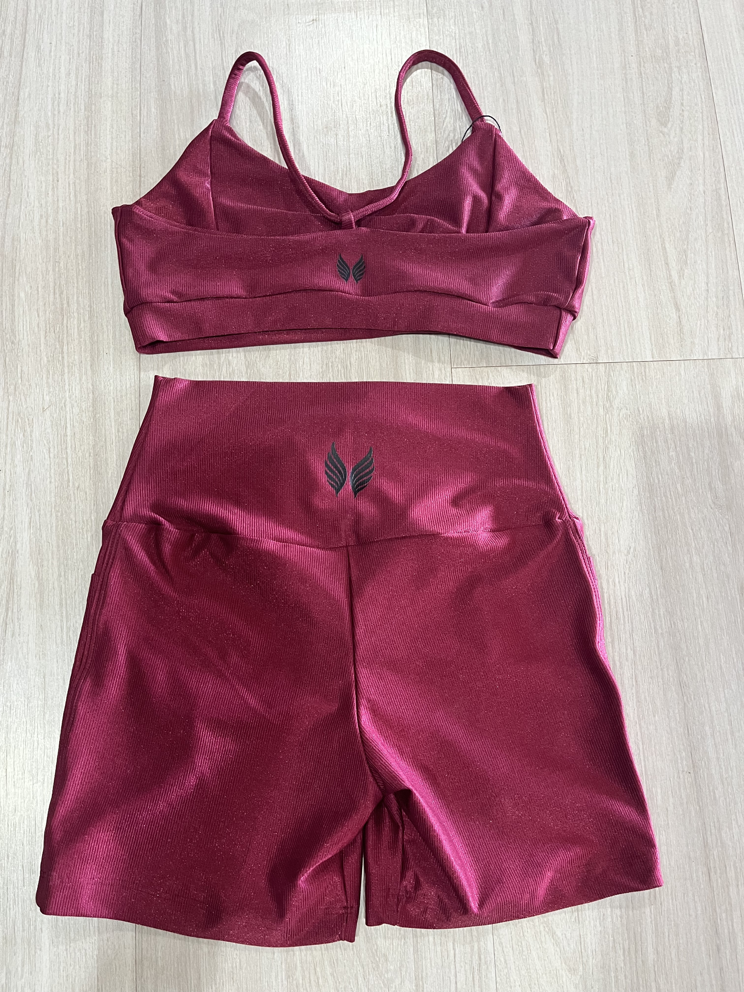 VINGE GO GIRLS CONJUNTO SHORT + TOP - VINHO