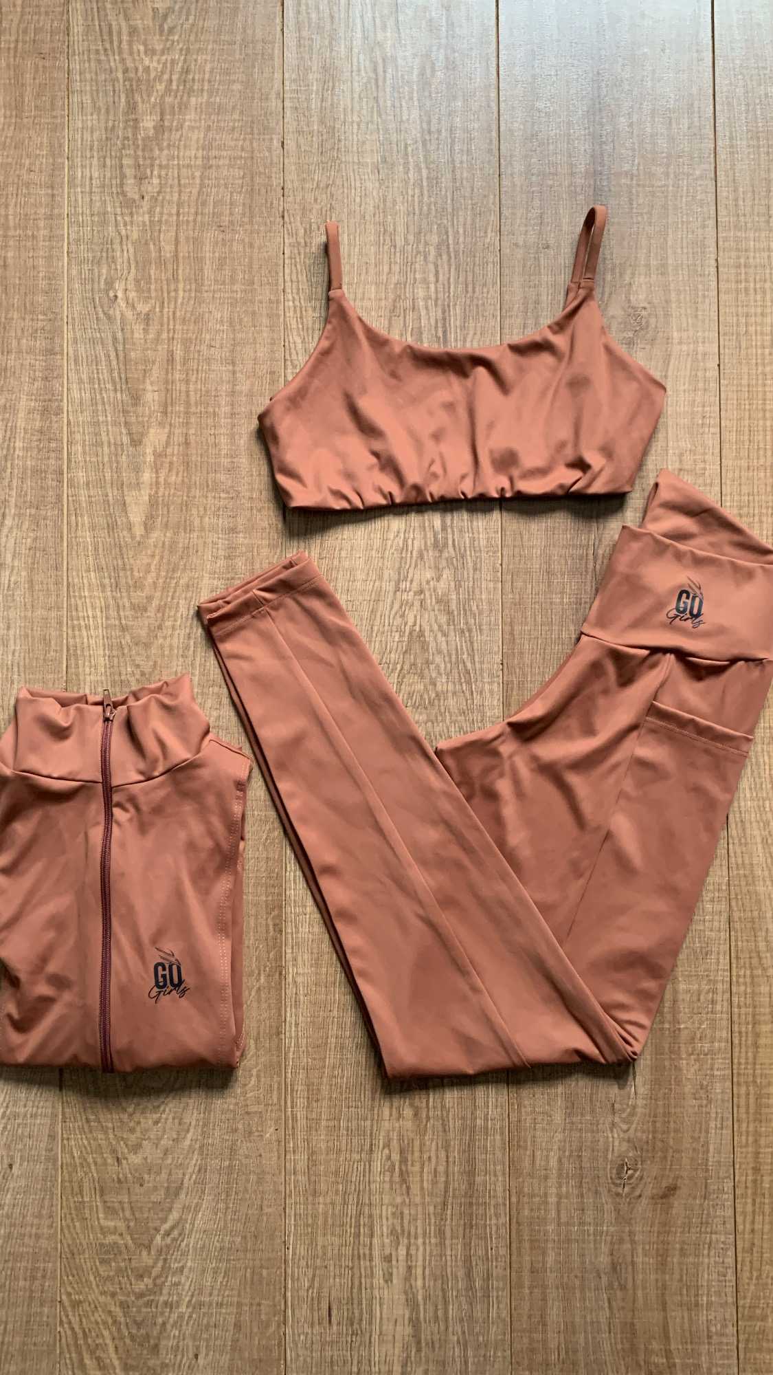 VINGE GO GIRLS 03 CONJUNTO LEGGING + TOP - MARROM