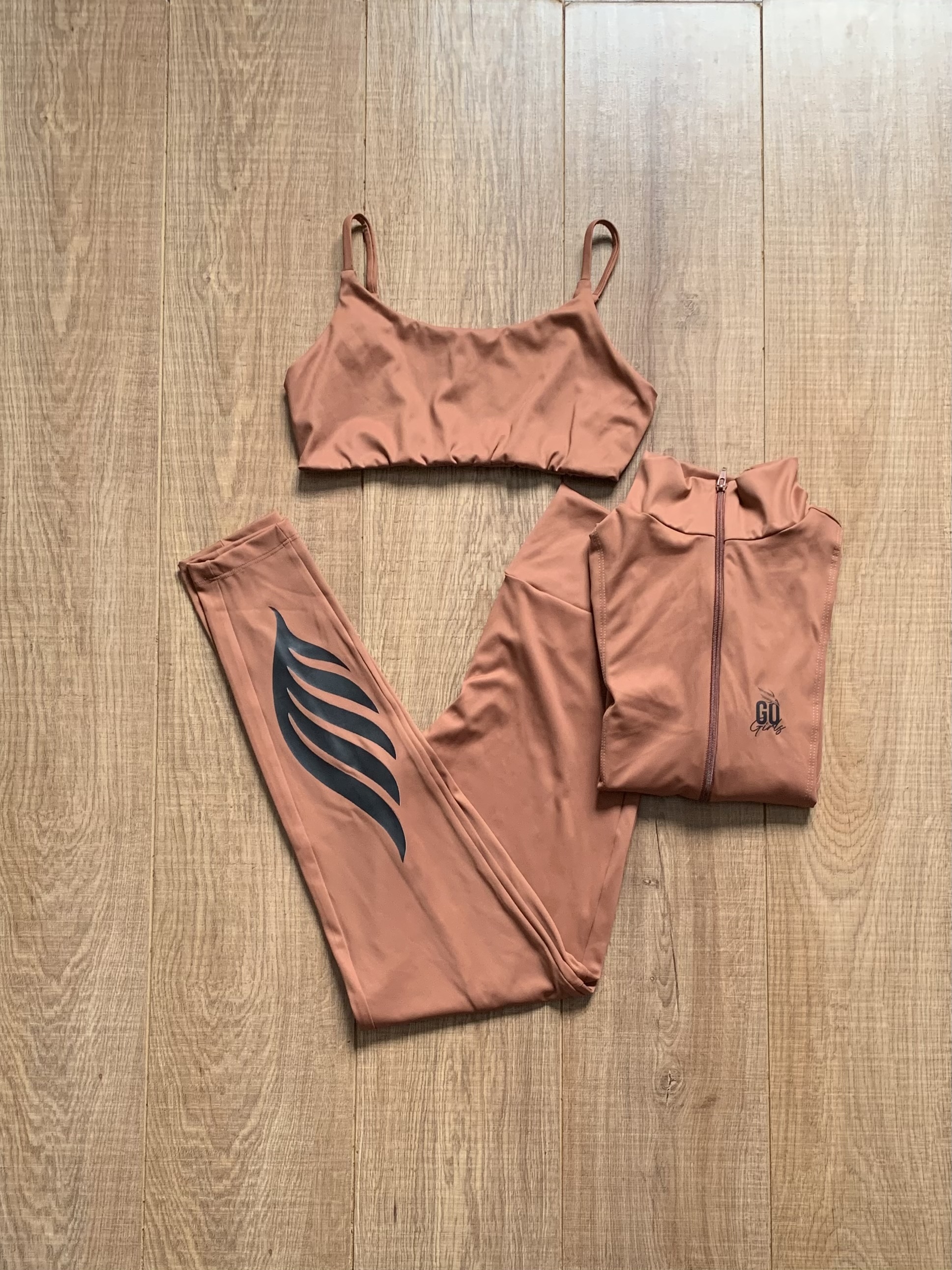 VINGE GO GIRLS 03 CONJUNTO LEGGING + TOP - MARROM