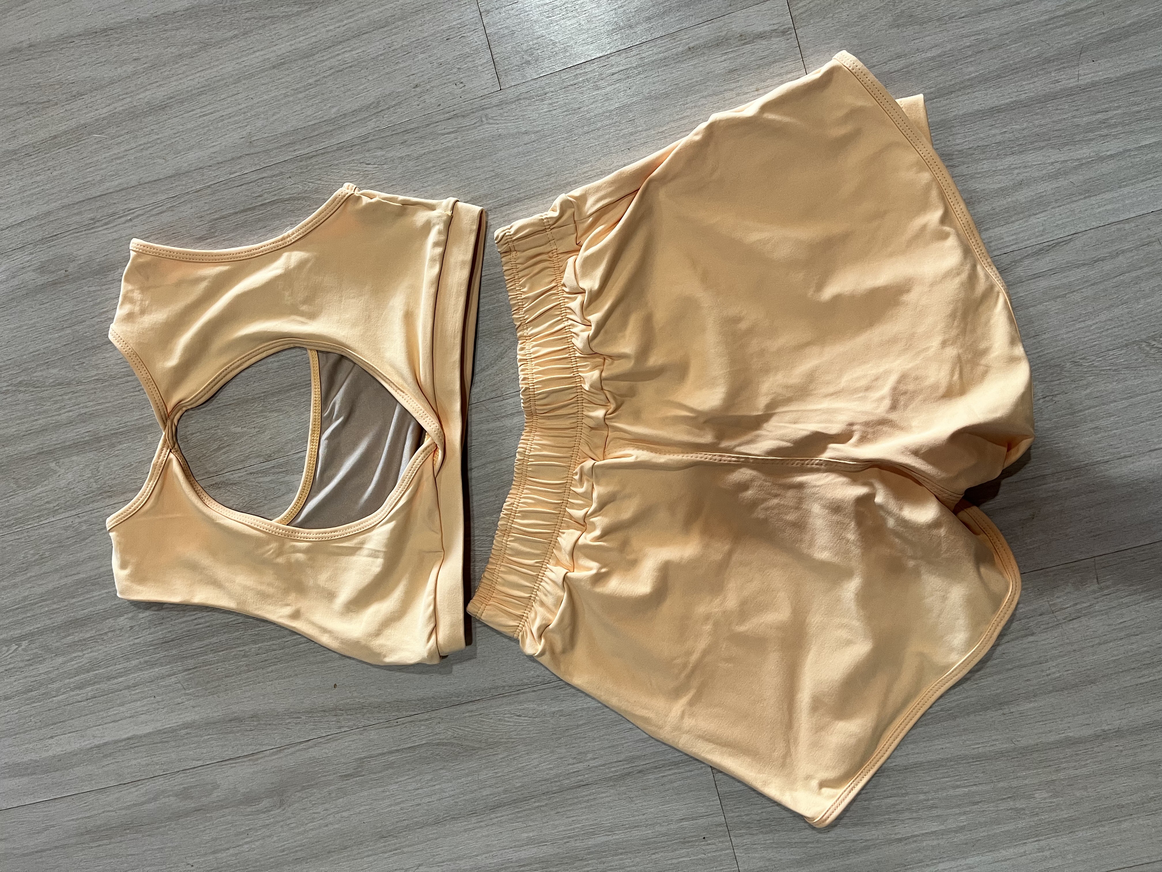 VINGE CONJUNTO SHORT + TOP LARANJA